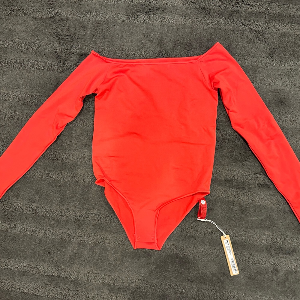 Skims Essential Off the Shoulder Bodysuit in Red